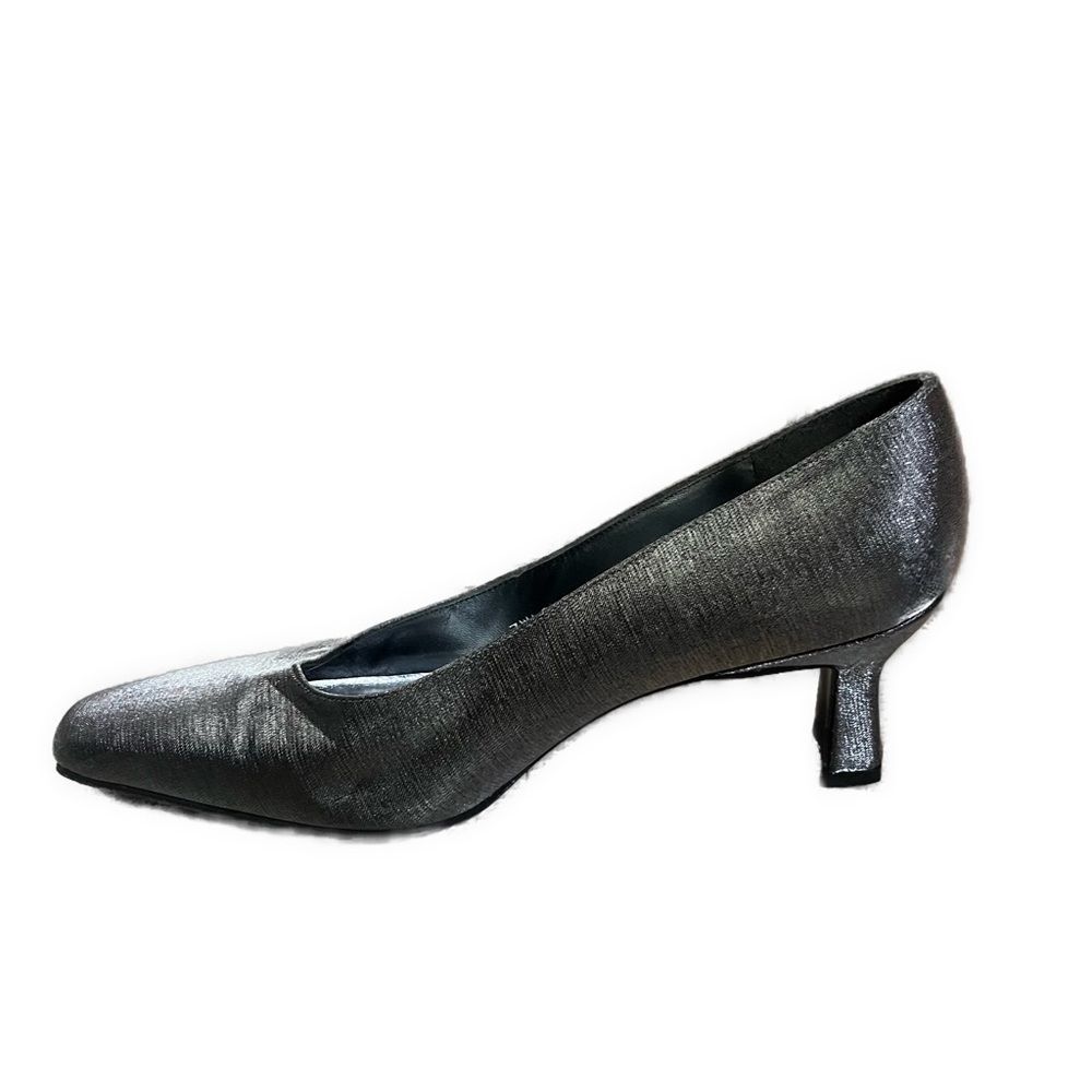 Stuart Weitzman Women’s Raquel Pewter Square Toe Matte Shine Pumps- Size 7